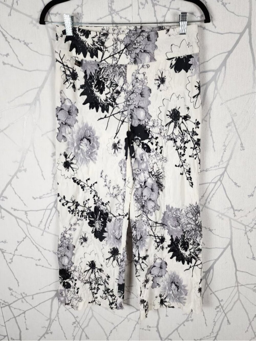 Lisette L Floral Watercolor Stretch Knit High Rise Straight Leg Crop Pants